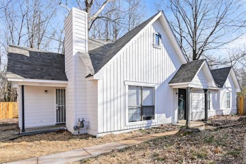 5833 S Newberry Ln Memphis, TN 38115